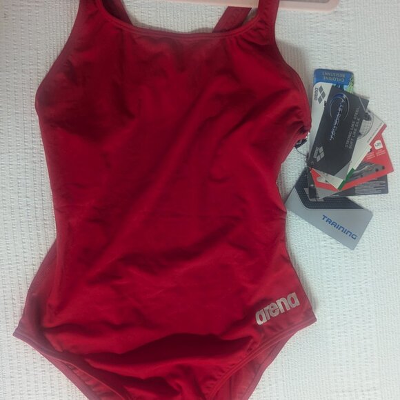 Size 26 RED Arena Swim Team Swimsuit NWT - Picture 2 of 7